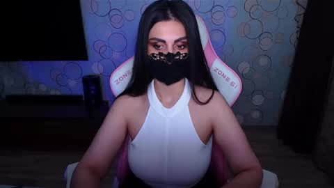   Yasmina   online show from June 5, 7:36 am