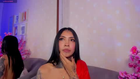 ashley_blum_ online show from April 19, 6:10 pm