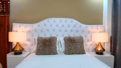 Ashley online show from February 10, 7:49 pm