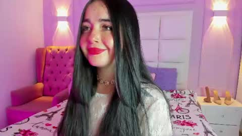 ashley_petit online show from July 8, 1:02 pm