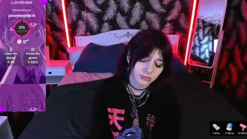 Ashley online show from April 21, 2:51 am