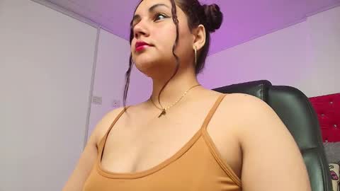 Ashlei Evanz online show from February 23, 7:02 pm