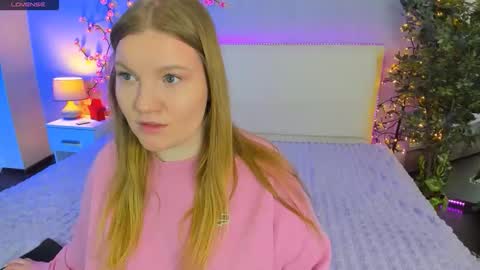 AshleyJonse online show from April 26, 5:05 am