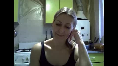 AshleyXHoney online show from December 5, 7:52 am