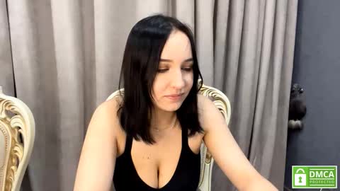 Anna online show from March 9, 7:28 pm