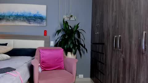 Ashly online show from April 9, 4:48 am