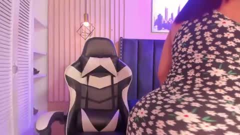 ashlye_miller_ online show from June 10, 7:34 pm