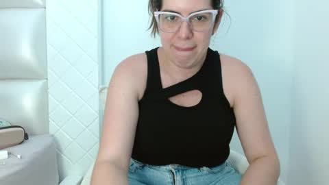 AshlyMoon online show from June 29, 11:48 pm