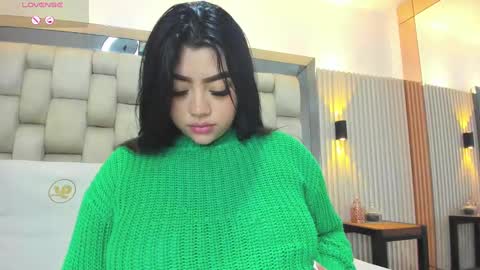 Snapshot of ashlyn_parker chatting on February 28, 8:18 pm ashlyn online show from February 28, 8:18 pm