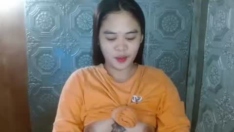 Snapshot of asian_nova chatting on October 16, 4:20 pm asian_nova online show from October 16, 4:20 pm