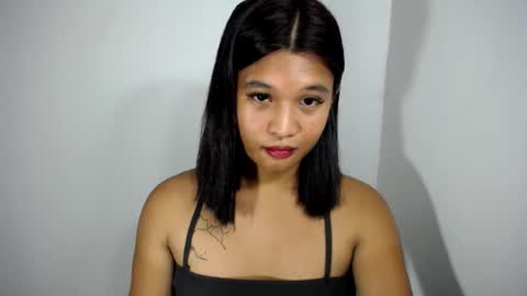 Yan online show from June 12, 6:38 pm