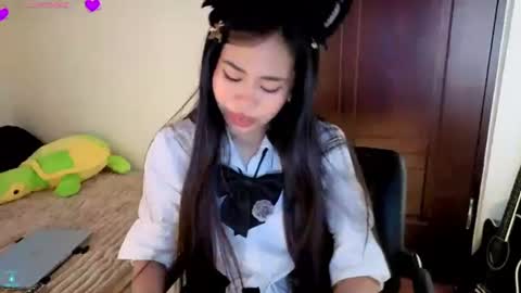candy online show from July 11, 12:32 am