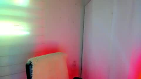 Hien online show from November 21, 2:57 am