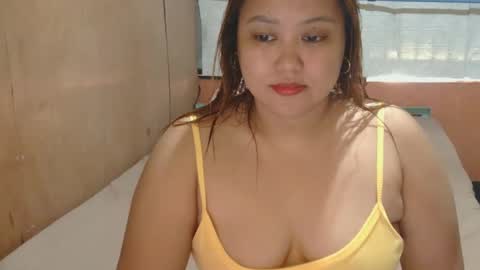 Snapshot of asiancutiechubby chatting on February 17, 11:43 pm asiancutiechubby online show from February 17, 11:43 pm