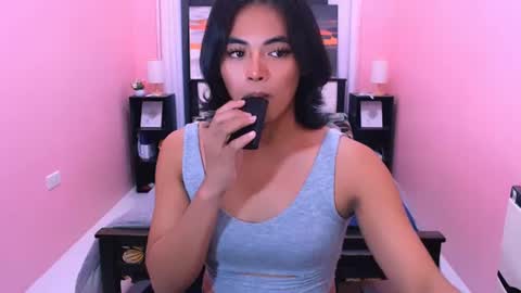 asianverstwink online show from June 13, 9:34 pm
