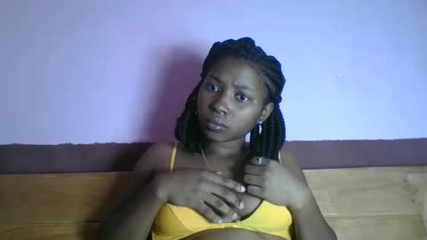 asmiraa online show from April 24, 6:22 pm