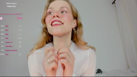 Sasha online show from December 7, 11:45 pm