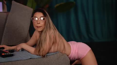 Starting 930 PM EU TIME online show from April 25, 1:41 pm