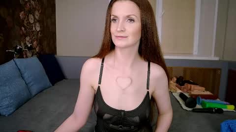 assprincesshot online show from June 5, 11:33 pm