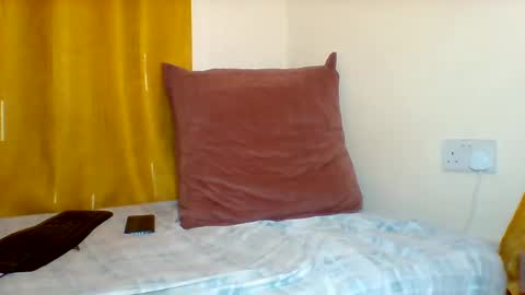 Snapshot of assqueen4 chatting on February 22, 7:45 am FLORAH DANIEL online show from February 22, 7:45 am