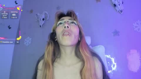 Asterothxznikki online show from March 14, 2:56 am