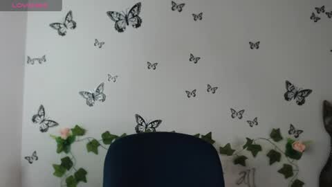 Astrid online show from April 24, 2:31 pm