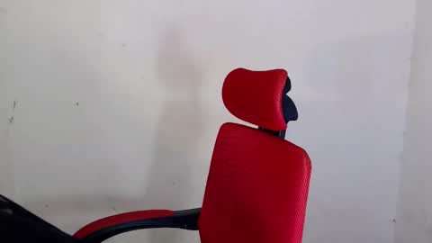 ate_girlxx online show from May 12, 2:35 pm