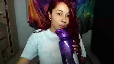 Snapshot of atena_messy chatting on September 9, 11:59 pm atena messy online show from September 9, 11:59 pm