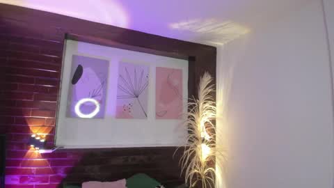 ATENA online show from April 22, 3:14 am