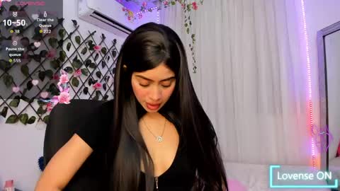 Atenea online show from June 2, 2:51 pm
