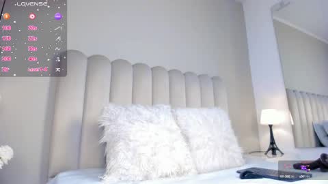 Snapshot of atenea_roberts chatting on March 7, 10:10 pm ATENEA ROBERTS Sofia online show from March 7, 10:10 pm