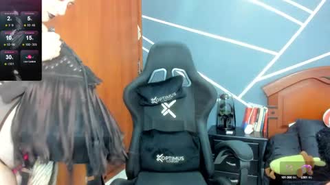 Snapshot of athalia_06 chatting on February 16, 11:48 pm Athalia 06 online show from February 16, 11:48 pm