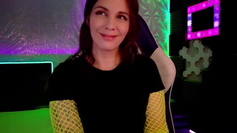 Athena Autumn online show from October 16, 2:25 am