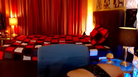 MARCUS FOLLOW ME online show from November 2, 11:52 pm