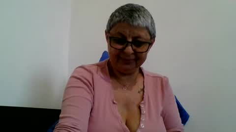 atikaarea online show from May 9, 3:14 pm