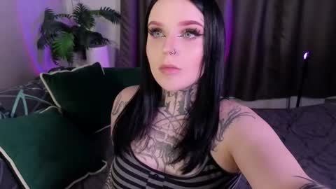 online every day between 10am-23pm online show from February 10, 8:06 am