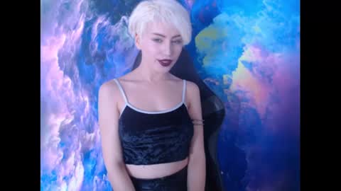 Aubrey online show from January 11, 9:15 am