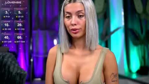 Snapshot of audreyzanne chatting on September 14, 3:15 am Isabella online show from September 14, 3:15 am