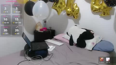 Auro online show from April 21, 2:04 am