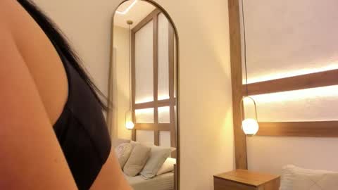 aurea_silk online show from March 10, 9:41 pm