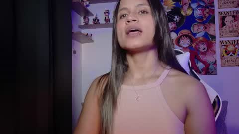 aurora_collins08 online show from July 28, 6:20 pm