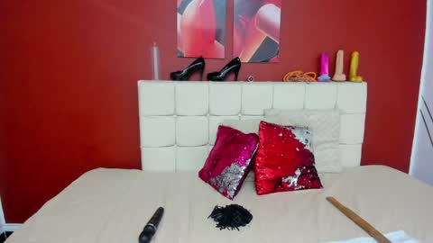 Snapshot of aurora_doll_ chatting on January 28, 12:22 pm AURORA online show from January 28, 12:22 pm