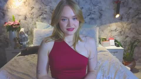 Kate online show from February 7, 5:28 pm