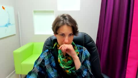 Aurora online show from November 5, 3:50 pm