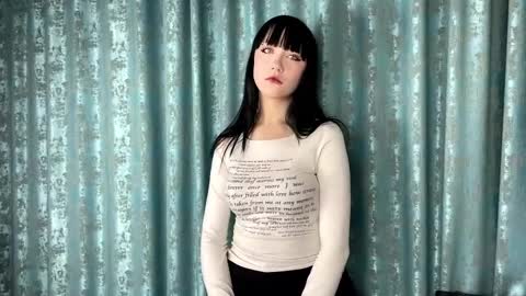 Alice online show from April 5, 4:00 am