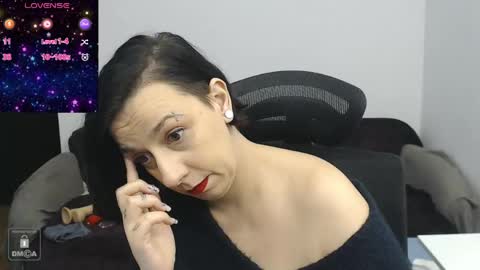 AutumnOpal online show from April 23, 10:01 pm