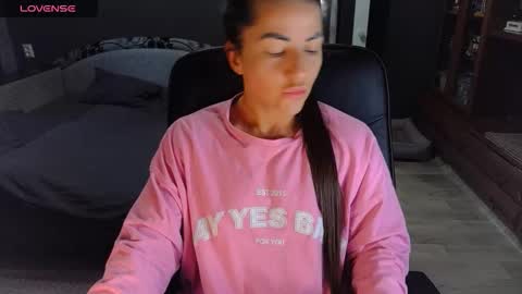 Snapshot of ava__doll chatting on October 2, 11:59 am Ava online show from October 2, 11:59 am