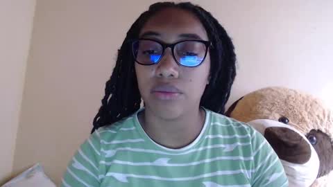 Snapshot of ava_f0xy chatting on February 24, 4:15 pm Ava Jordana online show from February 24, 4:15 pm