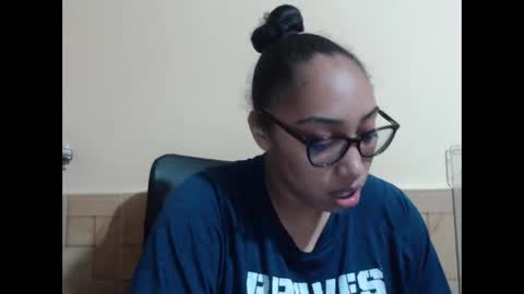 Snapshot of ava_f0xy chatting on October 9, 1:54 am Ava Jordana online show from October 9, 1:54 am