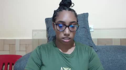 Snapshot of ava_f0xy chatting on March 8, 3:37 am Ava Jordana online show from March 8, 3:37 am